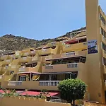 Golden Sunset Ocean View Адехе