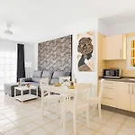 Golden Sunset Ocean View * Адехе
