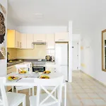 Golden Sunset Ocean View * Адехе