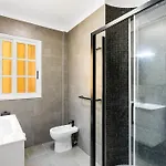 Golden Sunset Ocean View Апартаменти