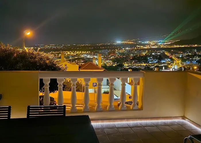 Golden Sunset Ocean View Апартаменты