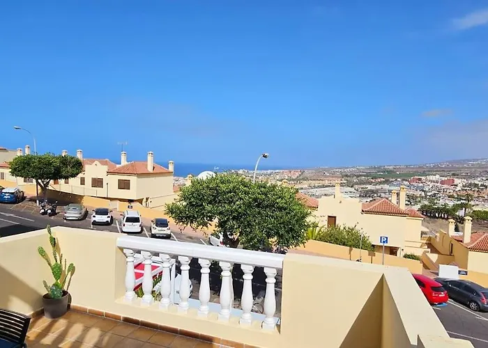 Golden Sunset Ocean View Апартаменты